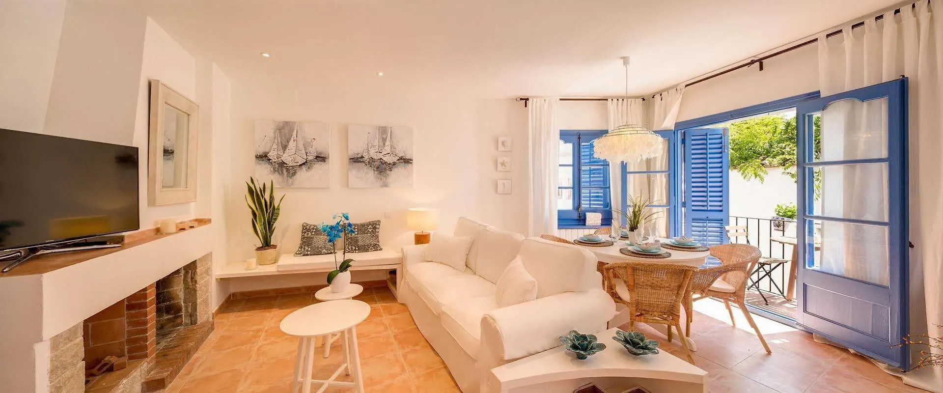 Blue Home Sitges